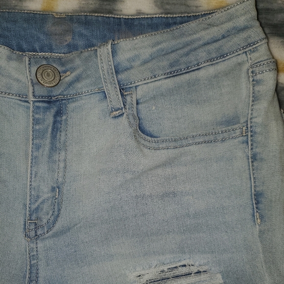 NWOT Distressed jeans - Picture 10 of 12